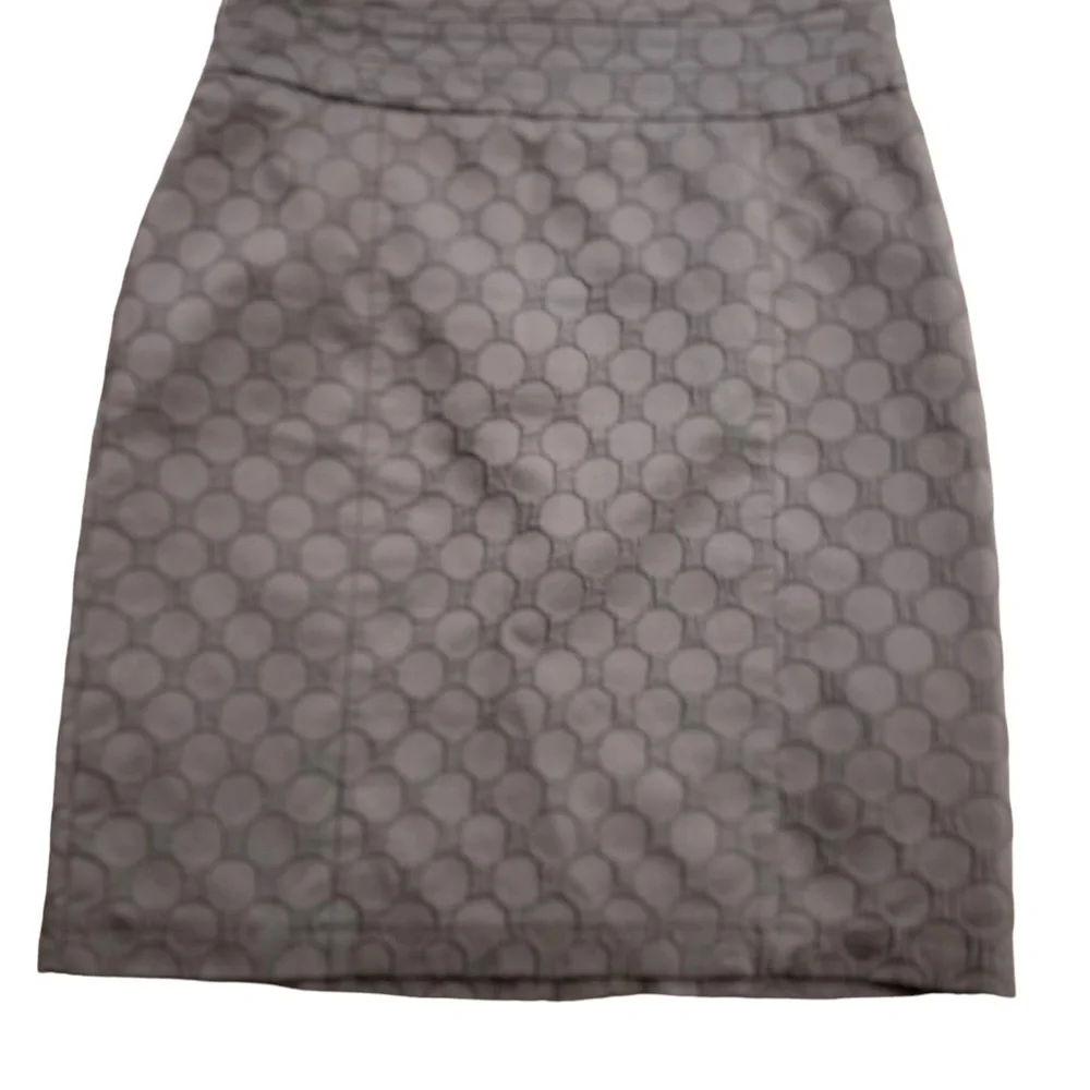 H&M | Gray Circle Print Skirt Size 12 Structured 23 Inch Length - Picture 9 of 13
